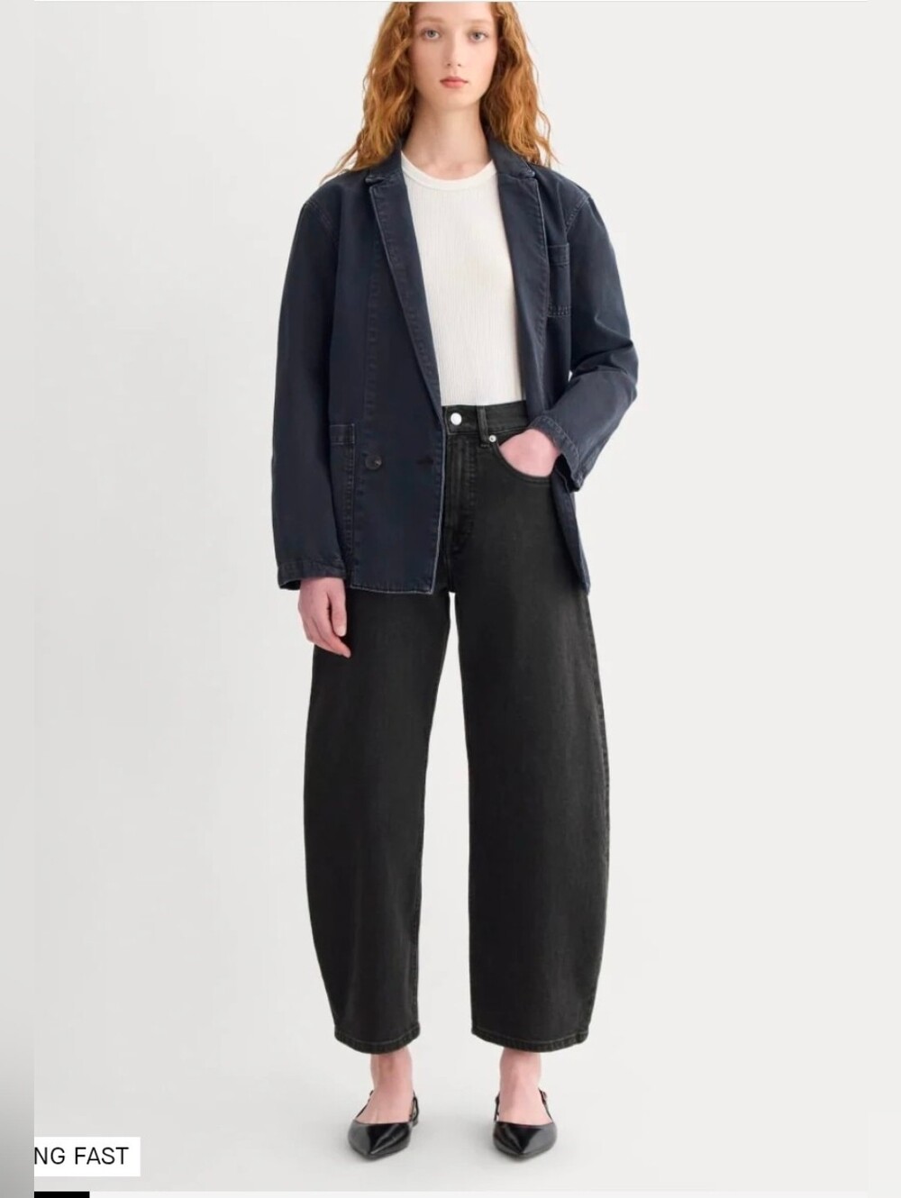 Everlane Way High Curve Jean in Washed Black Barrel Leg High Rise Size 31R